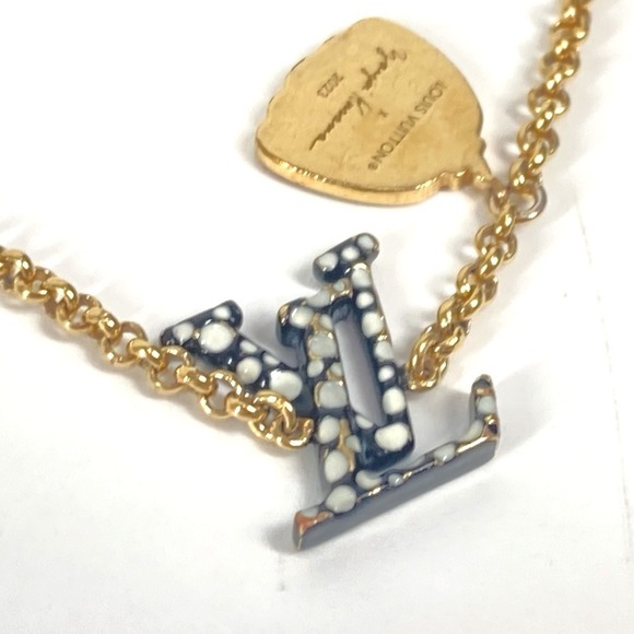 LOUIS VUITTON Black Charm Bracelet - Picture 2 of 9